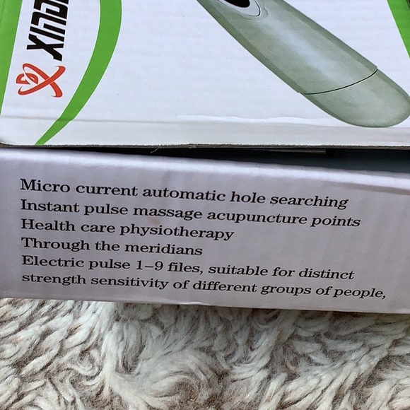 NIB/NWT Meridian Massage Pen - Picture 4 of 4
